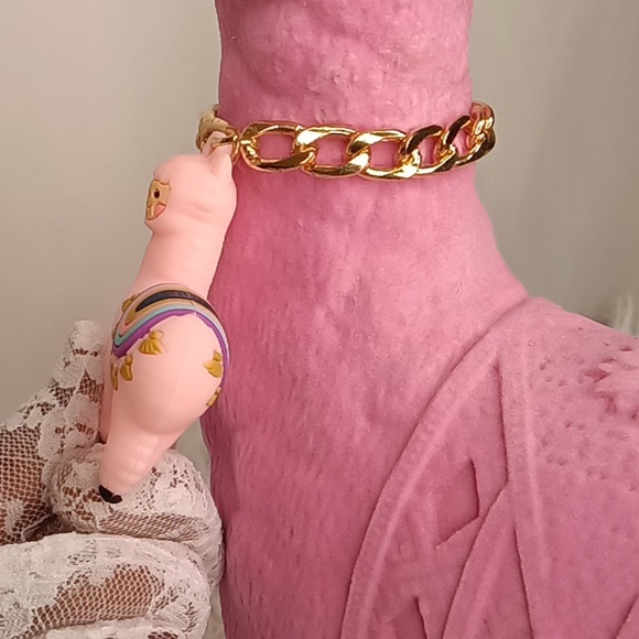 PINK LLAMA w/handmade necklace 🦙 - Picture 13 of 14